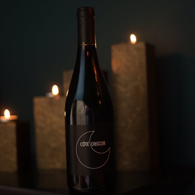 Bouteille de vin sélectionnée chez Otia